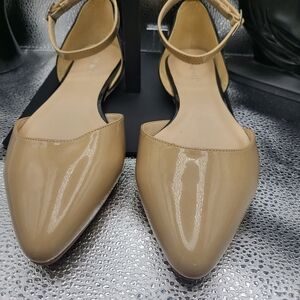Elegant Beige Women's Shoes